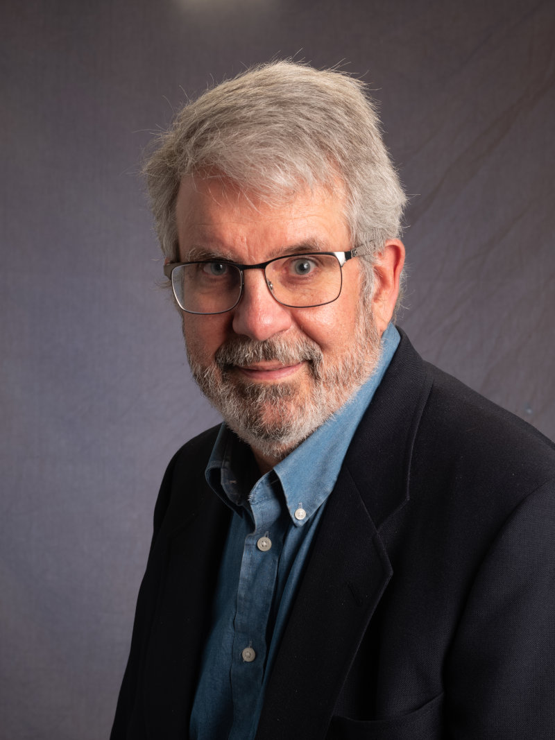 charlie peppler headshot